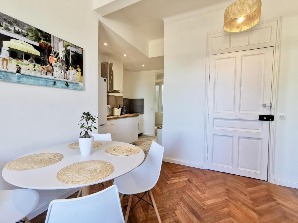 Le Foch By Booking Guys Villefranche-sur-Mer Exteriér fotografie
